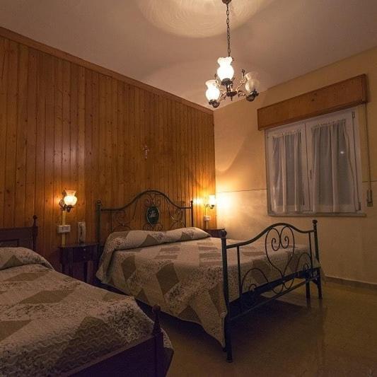 Hotel Ristorante La Lucciola Laceno ภายนอก รูปภาพ